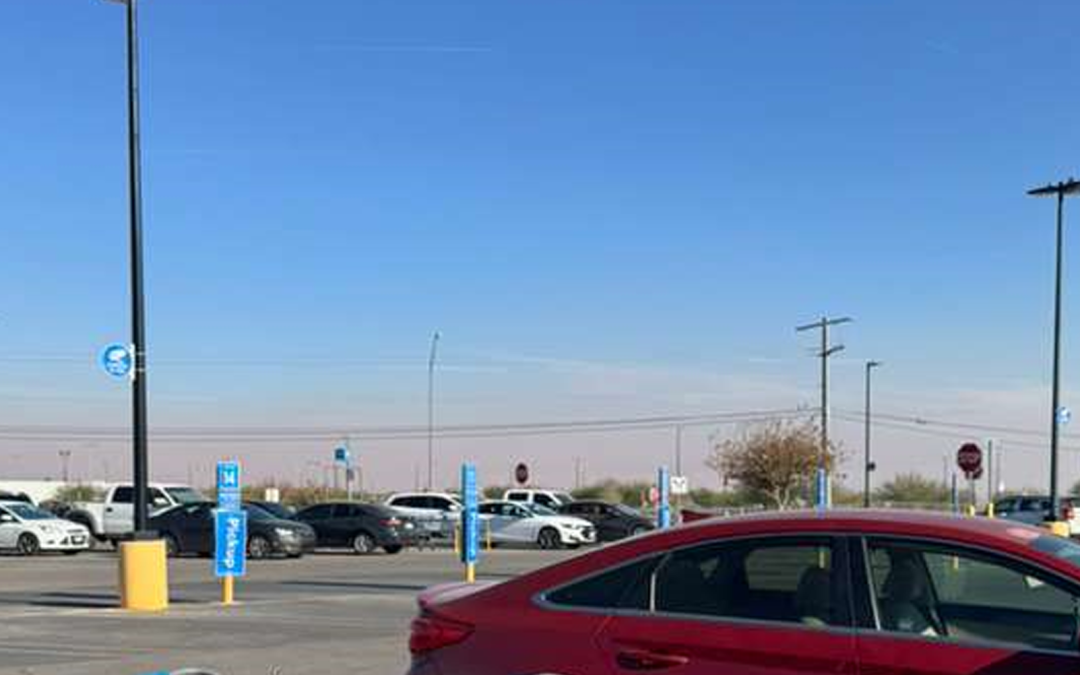 Olor a químicos en El Paso: Residentes reportan humo azulado y preocupación