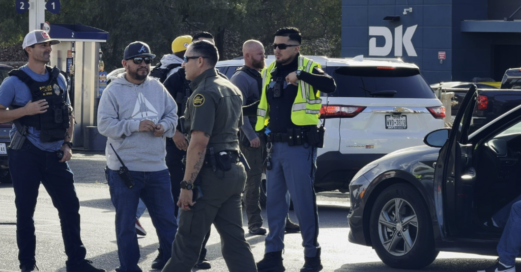 Hombre atropellado en la calle Copia cerca de la I-10: Primeros auxilios brindados por autoridades
