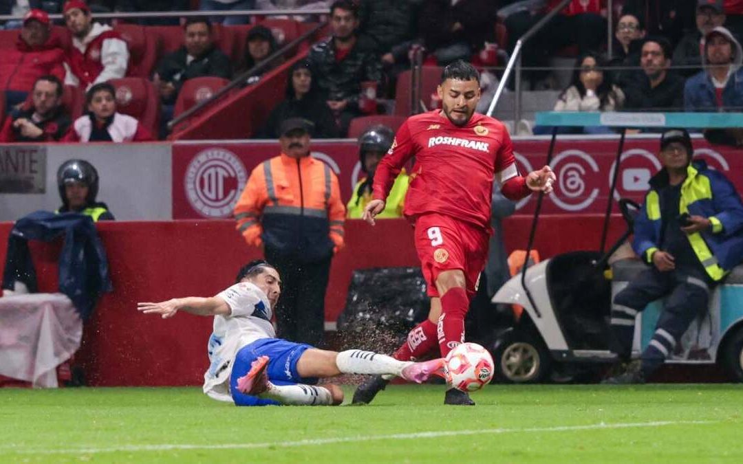Análisis de los Momios Toluca vs Monterrey: Semifinal de Vuelta Apertura 2025