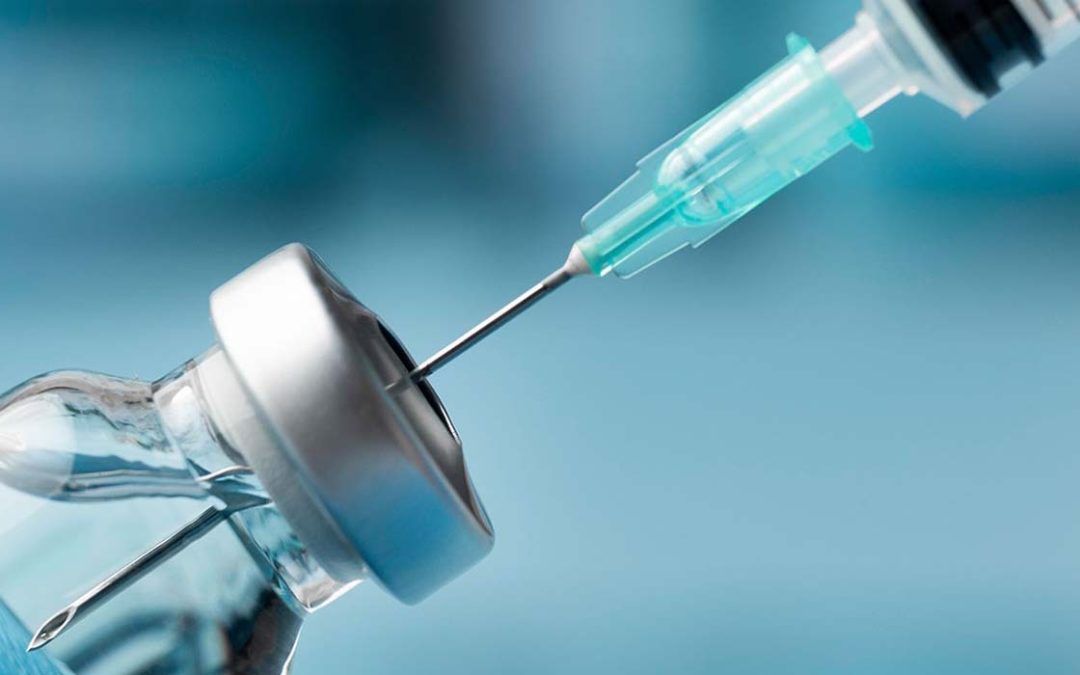 Bajas tasas de vacunación en San Diego generan alerta por temporada de gripe y COVID-19