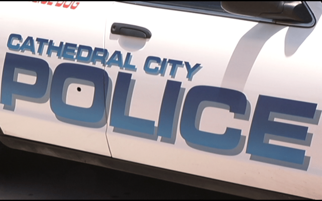 Trágica colisión vehicular en Cathedral City: Muere conductor de 86 años en el hospital