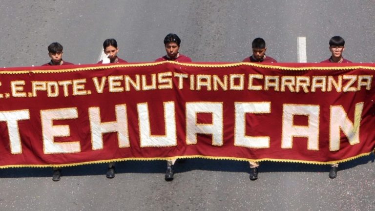 Fraude Escolar en Tehuacán: Padres de Familia Amenazan con Bloqueo del Centro Educativo