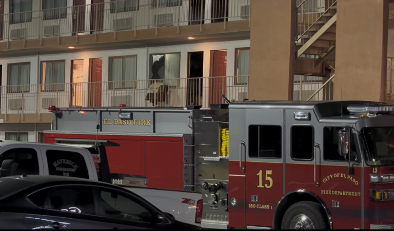 Incendio en el Hotel Go2 Inn & Suites de El Paso: Rápida Respuesta de Emergencias