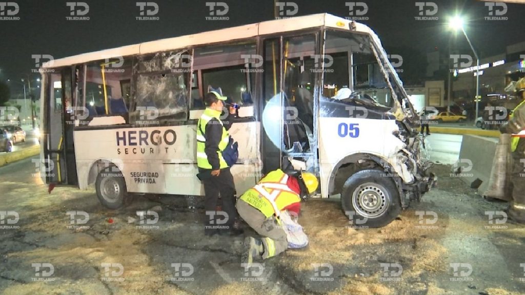 Volcadura en Saltillo deja 9 guardias de seguridad heridos camino al Parque Industrial Santa María