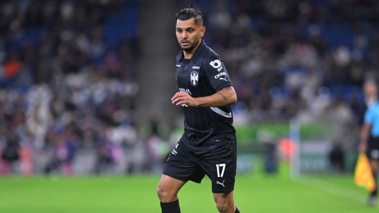 Tecatito Corona: Importante baja para el partido contra Toluca en la semifinal de vuelta del Apertura 2025