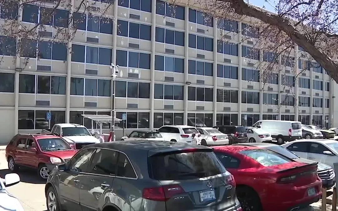 Denver aprueba contratos millonarios a Urban Alchemy para servicios a personas sin vivienda