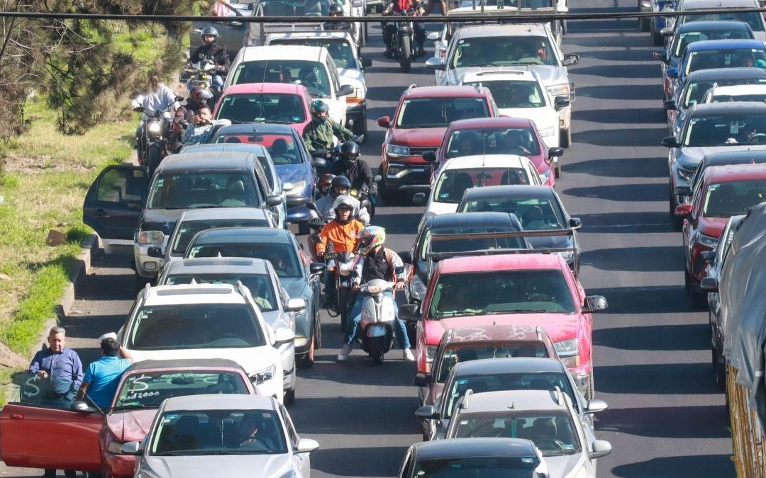 Hoy No Circula en CdMx y Edomex: ¿Qué autos descansan el sábado 6 de diciembre de 2025?