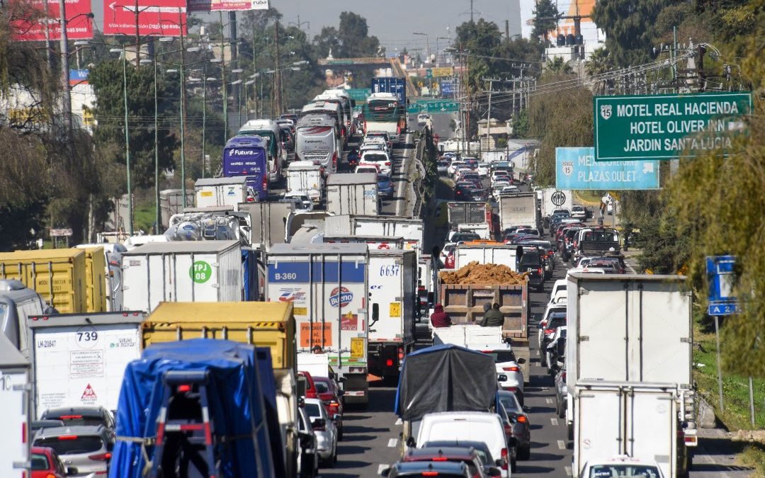 Hoy No Circula en CdMx y Edomex: Automóviles en Descanso el 7 de Diciembre de 2025