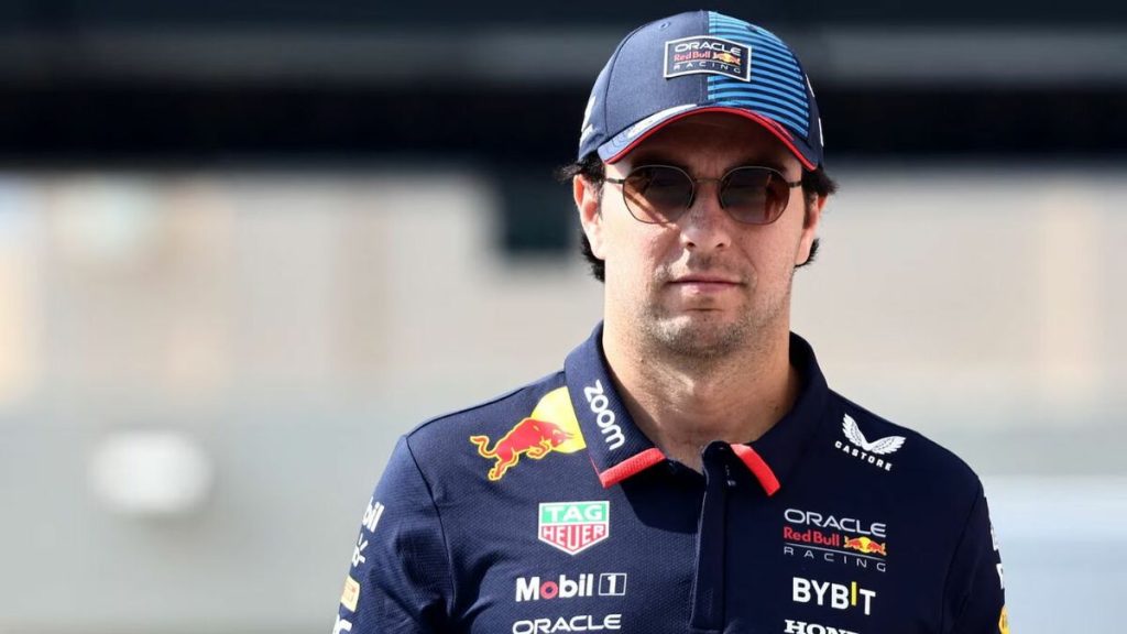 Checo Pérez Brilla con su Respuesta Épica Tras la Caída de Red Bull y el Campeonato de Norris