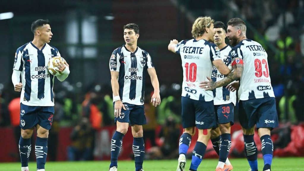 Rayados Sufre Eliminación en el Apertura 2025: Análisis de la Temporada