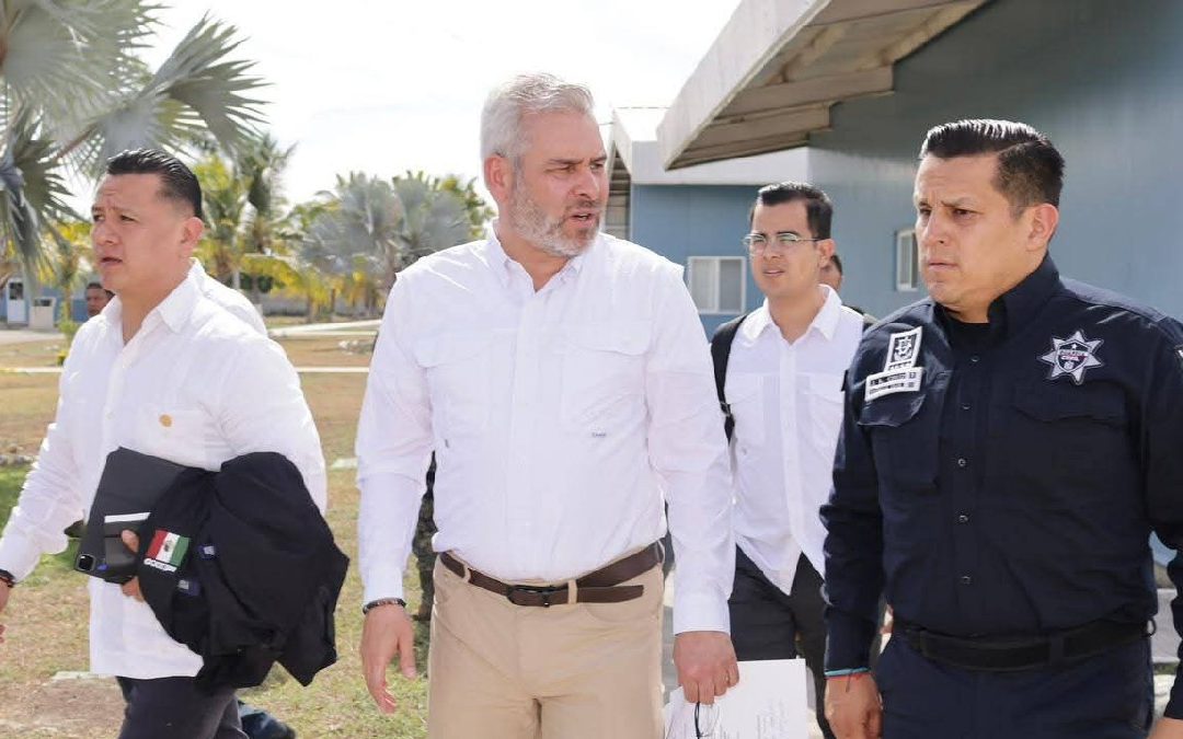 Gobernador de Michoacán Alfredo Ramírez Bedolla Promete Atención Inmediata a Víctimas de la Explosión en Coahuayana