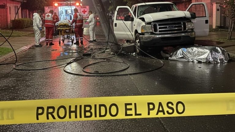 Accidente de Tráfico en Aspen: Hombre Muere por Descarga Eléctrica al Ayudar a su Esposa