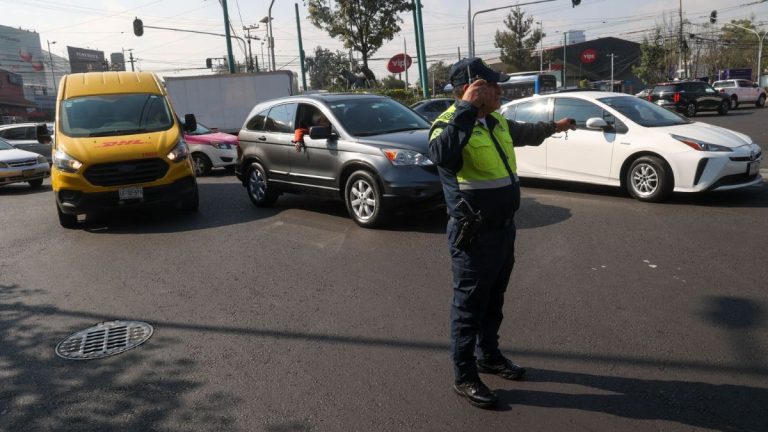 Hoy No Circula en CdMx y Edomex: ¿Qué Autos Descansan el Lunes 8 de Diciembre de 2025?