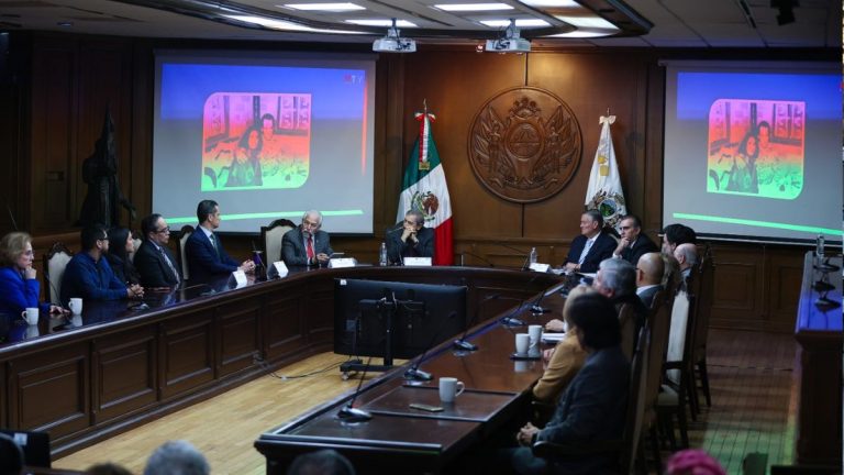 Homenaje a Mauricio Fernández: Celebrando su Trayectoria y Liderazgo en Monterrey
