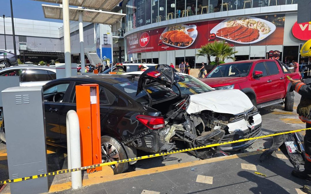 Causas del trágico accidente en Vía Atlixcáyotl: testigos revelan juego de carreritas