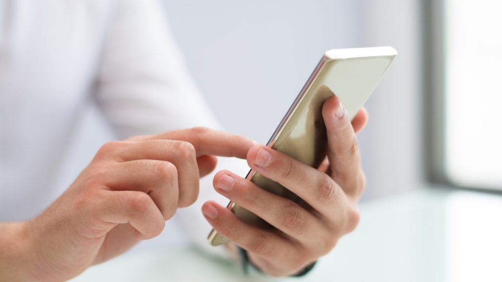 Mexicanos Deben Registrar su Número de Teléfono con CURP para Evitar Bloqueo de Línea