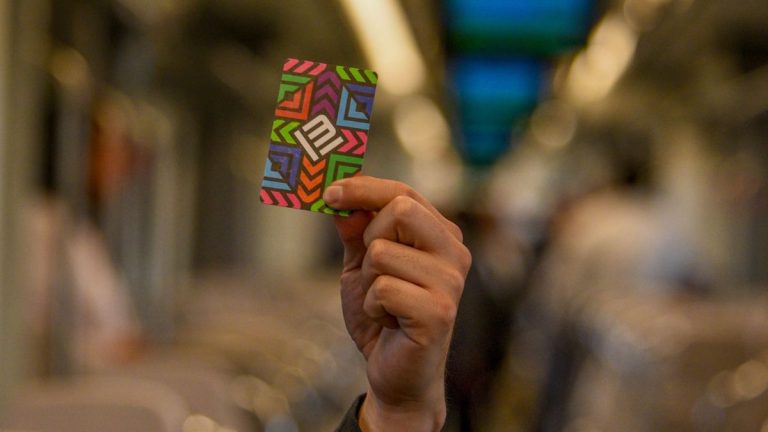 Obtén tu Tarjeta de Movilidad Integrada Directamente desde tu Celular