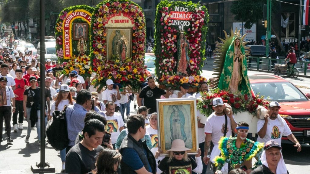 Cierre del Metro y Metrobús por el Día de la Virgen de Guadalupe en la Basílica
