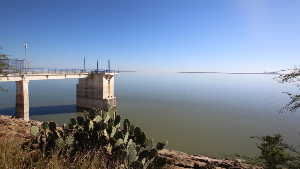 Nuevo León Justifica la Retención de Agua hacia Estados Unidos ante Estrés Hídrico