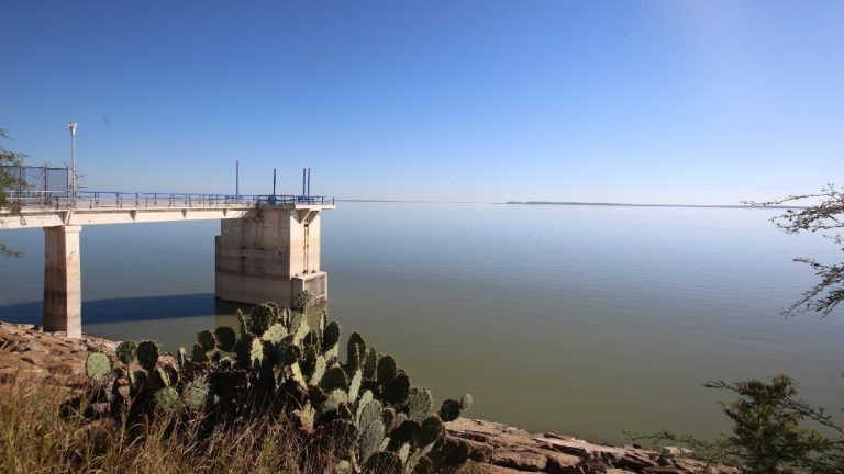 Nuevo León Justifica la Retención de Agua hacia Estados Unidos ante Estrés Hídrico