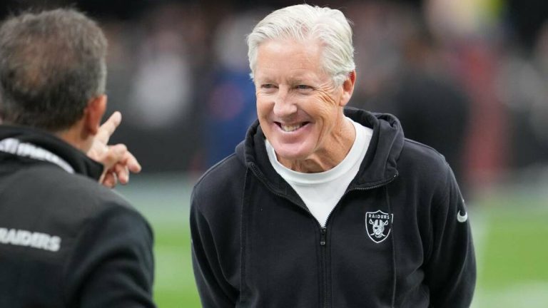 Exfigura de Las Vegas Raiders Lanza Críticas a Pete Carroll por Decisiones en la Temporada 2025