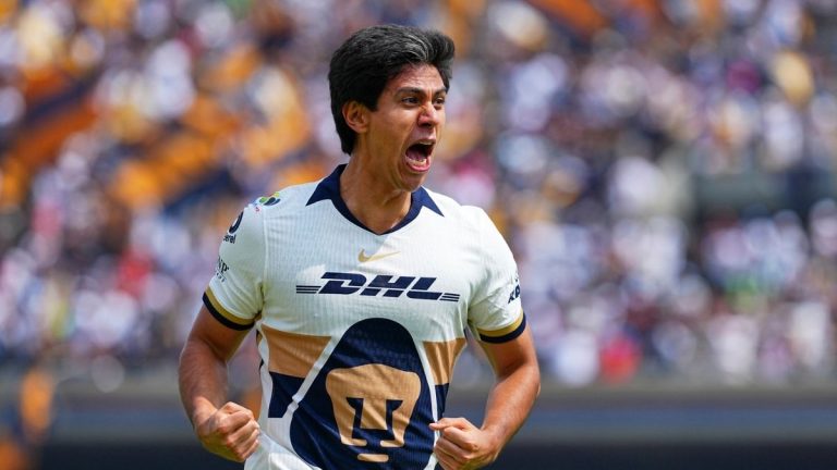 José Juan Macías cerca de una renovacón de dos años con Pumas