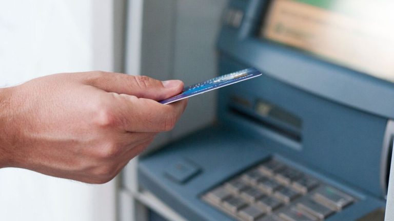 ¿Estarán Abiertos los Bancos el 12 de Diciembre de 2025 por el Día de la Virgen de Guadalupe?
