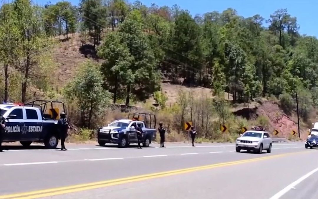 Cuerpos Abandonados en Durango-Mazatlán: Aumento de Vigilancia Policial