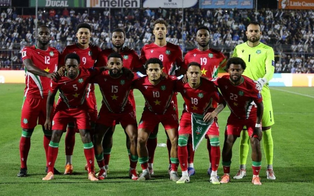 FIFA descalifica a Surinam del repechaje del Mundial 2026: ¿Qué sucedió?