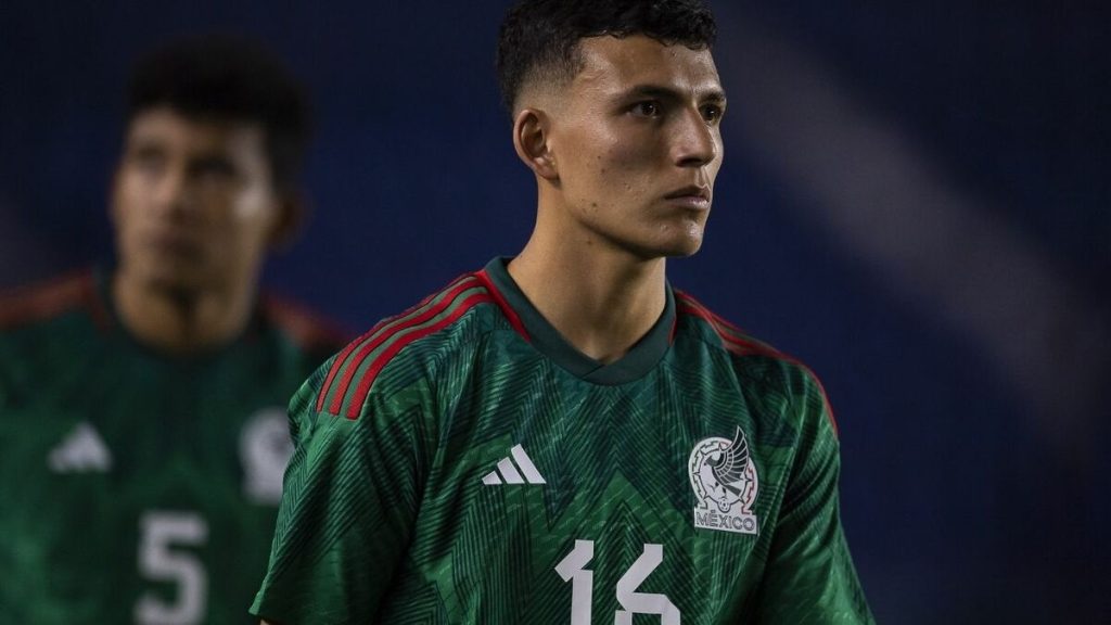 Santos Laguna se Refuerza con un Jugador Mexicano Repatriado de Europa