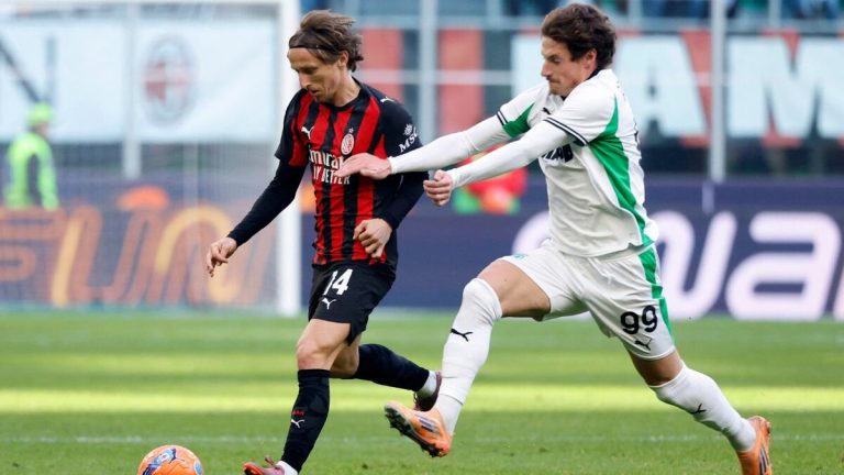 El Empate de Milan ante Sassuolo sin Santi Giménez: ¿Peligra la Cima en la LIGA?