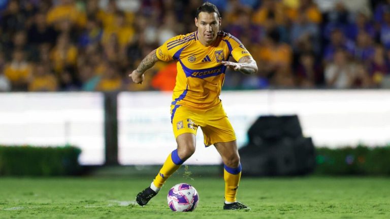 Jesús Dueñas aclara su ausencia en Chivas por indisciplina