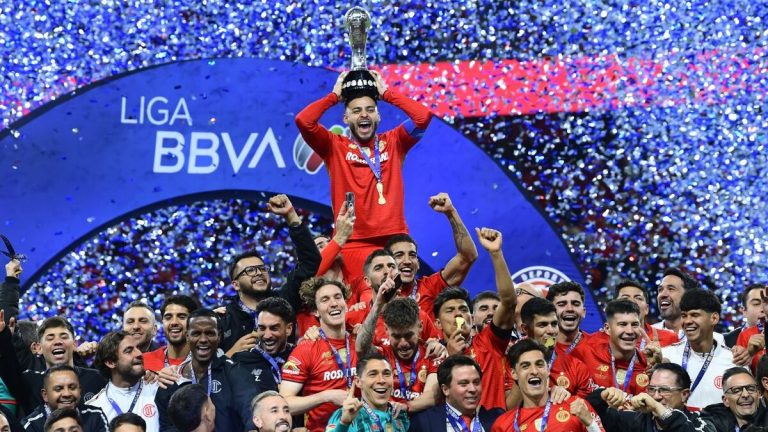 ¡Toluca, Bicampeón de la Liga MX! Vence a Tigres en una Tanda de Penales Dramática