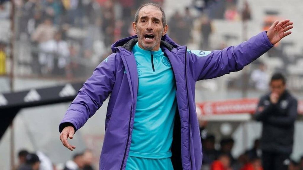 Guillermo Almada Despedido por Valladolid: ¿Una Nueva Oportunidad como DT del Real Oviedo?