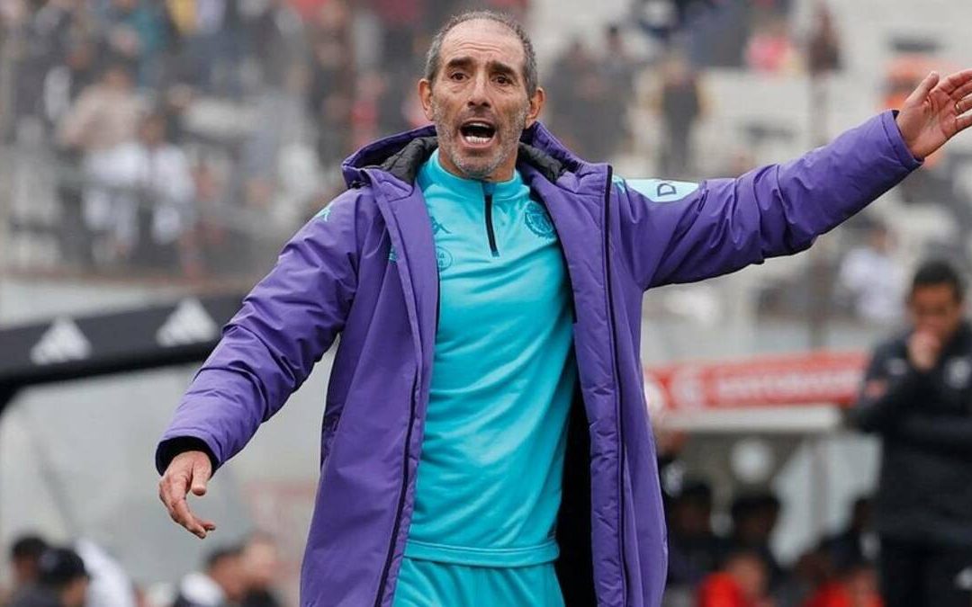 Guillermo Almada Despedido por Valladolid: ¿Una Nueva Oportunidad como DT del Real Oviedo?