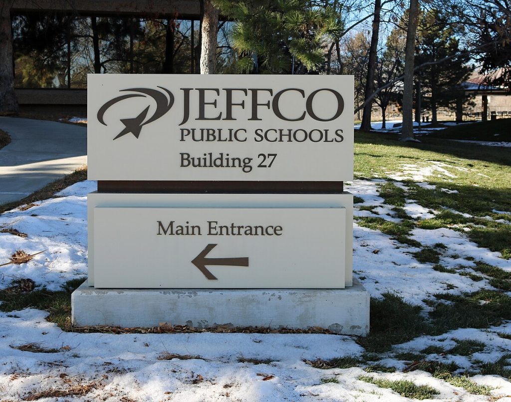 Recortes escolares en Jeffco Public Schools resultan en eliminación de más de 150 empleos