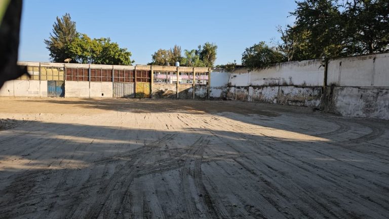 Demolición en Secundaria Técnica 13 de Zapopan: Padres Acusan Despojo y Negocio Inmobiliario