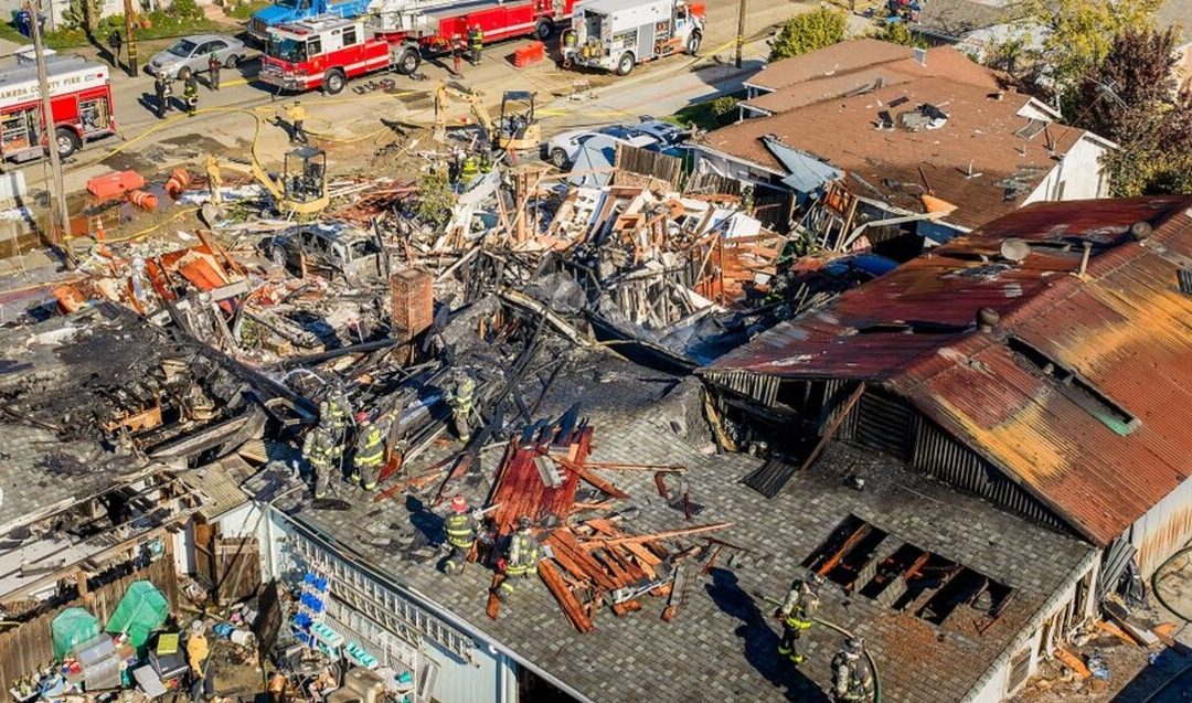 Explosión de Casa en Aspen: Impactante VIDEO Captura el Momento de la Fuga de Gas