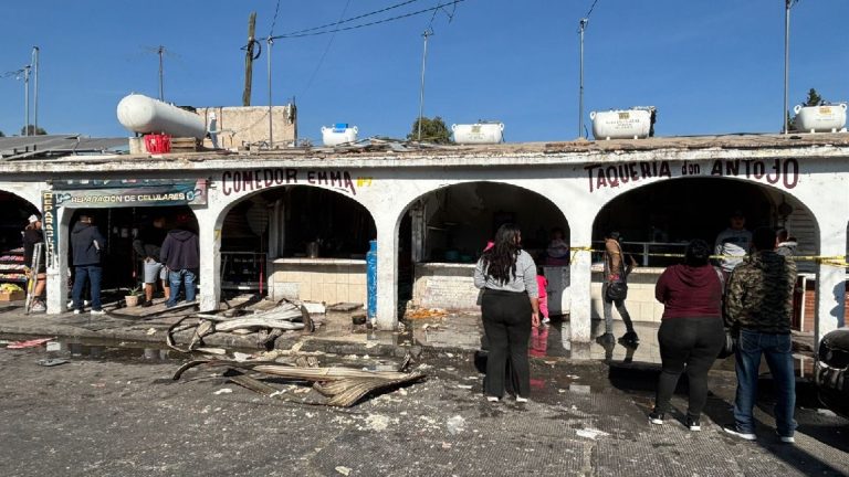 Explosión por fuga de gas en Durango destroza locales comerciales y deja a una persona lesionada