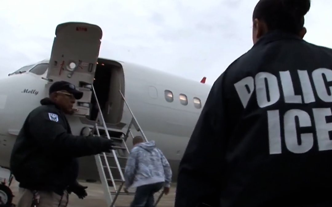 Controversia sobre la nueva campaña de auto deportación del DHS en San Diego