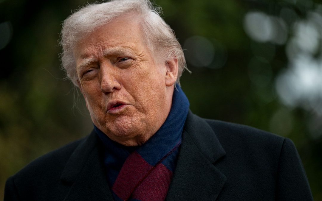 Donald Trump presenta demanda contra la BBC por 10 millones de dólares en un caso de difamación