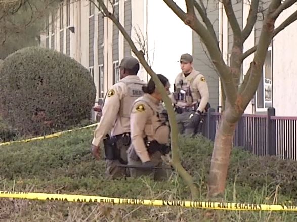 Buscan a 3 sospechosos tras tiroteo en Lakeside