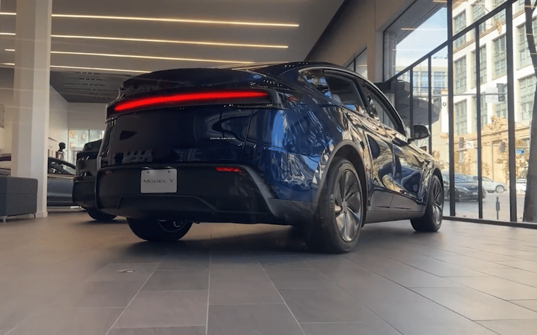 California Estudia Suspensión de Venta de Vehículos Tesla por el Término ‘Autopilot’