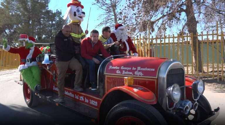 Ciudad Juárez Celebra la Tradición de Santa Claus Bombero en 2025