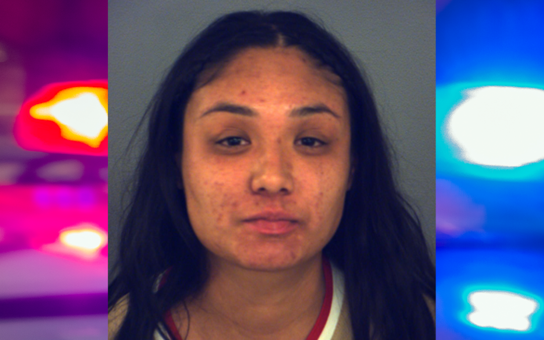 Arrestan a mujer de 25 años por robo de camioneta en Fabens, Texas
