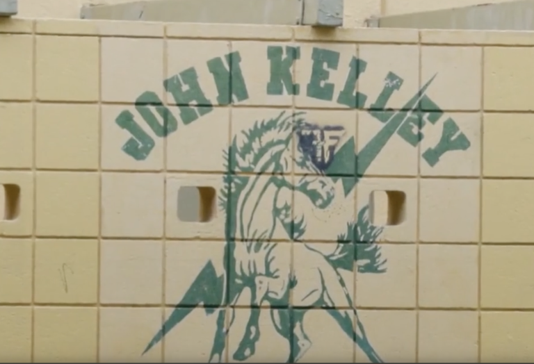 Escuela Primaria John Kelley: Salones de Clase Libres de Moho Tras Evaluaciones Ambientales
