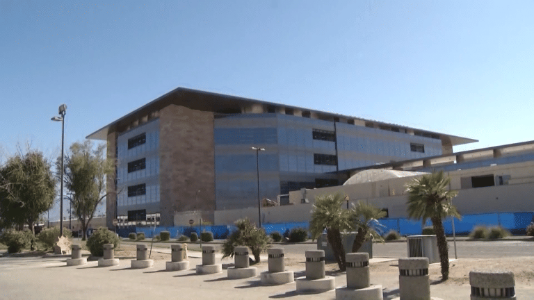 Arrestos por Actos Lascivos en Parque Comunitario de Rancho Mirage