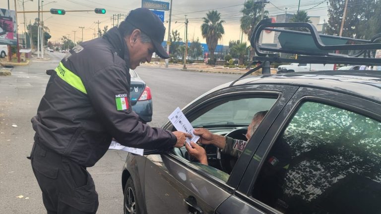 Hoy No Circula en CdMx y Edomex: Descubre qué Autos Descansan el 10 de diciembre de 2025