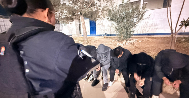 Rescate en Ciudad Juárez: Policías Municipales Salvan a Nueve Personas en Franja del Río