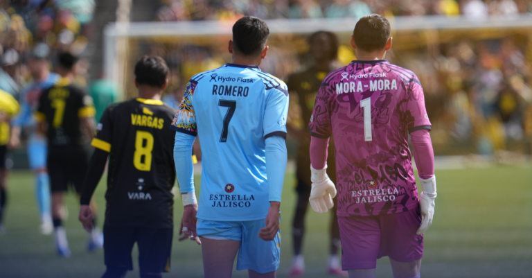 New Mexico United Logra una Épica Victoria 1-0 Contra El Paso Locomotive en su Partido Inaugural